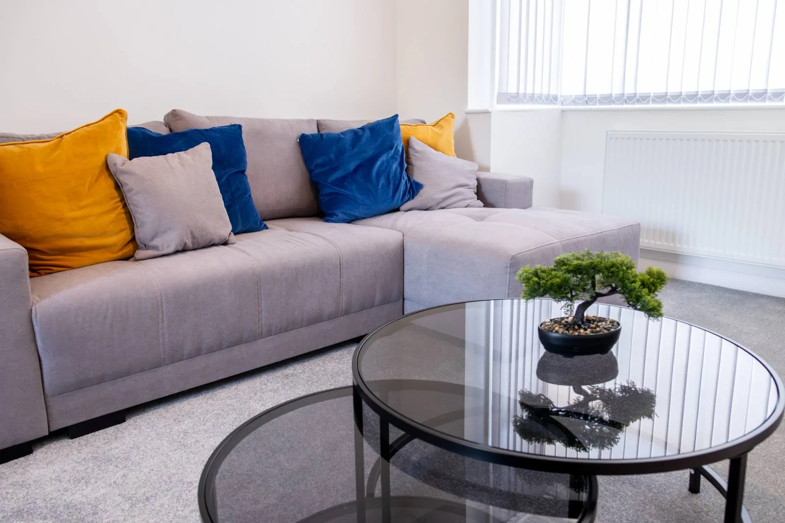 Comfortable accommodation in Coventry by Maine Stays