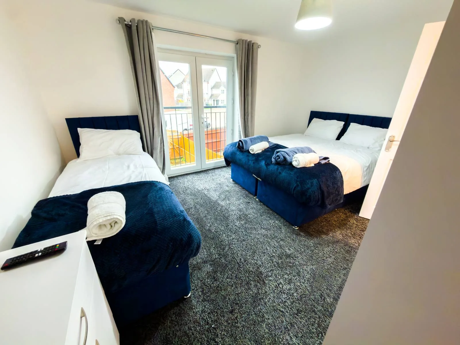 Comfortable accommodation in Coventry by Maine Stays