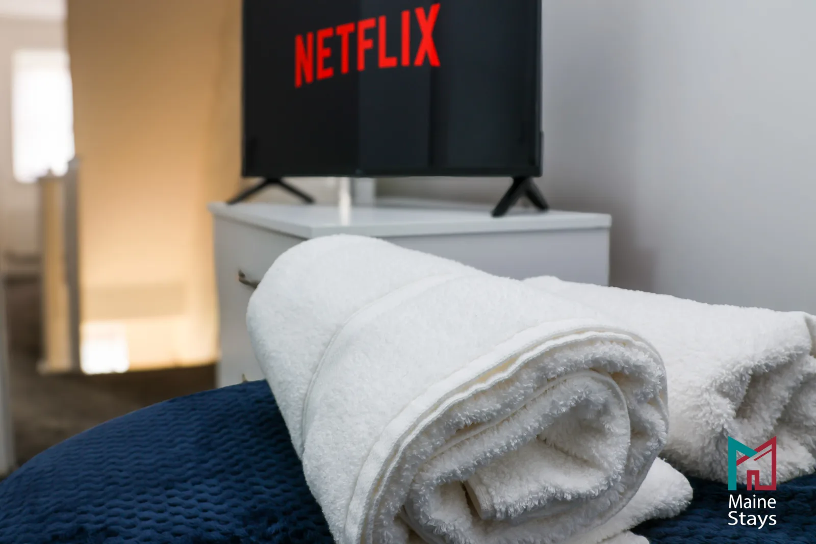 Humber Hub Coventry - Bedroom 2: bedroom2 towels netflix