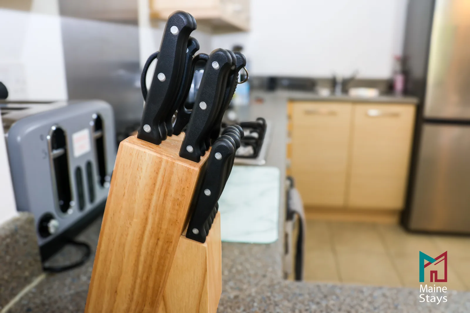 Humber Hub Coventry - Open-plan kitchen, dining and lounge: knife block a